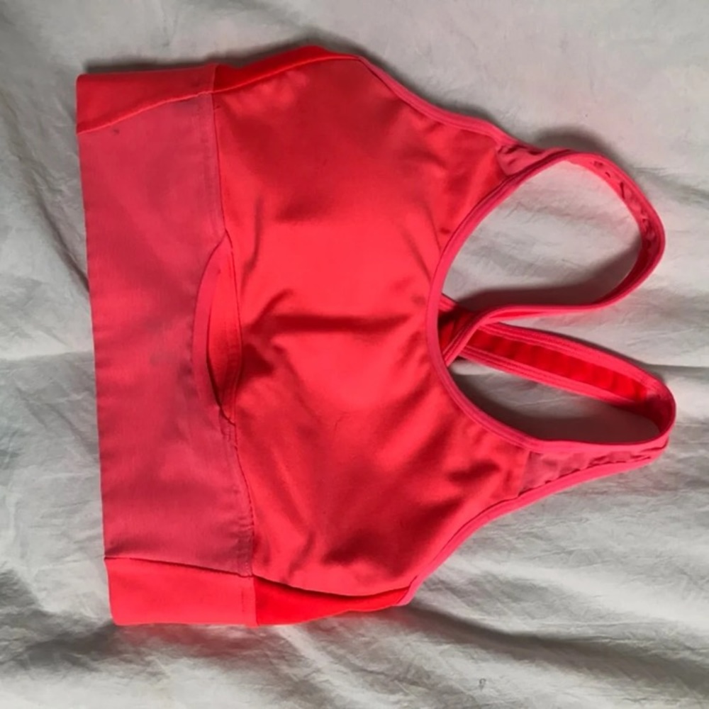 Under armour sports bra